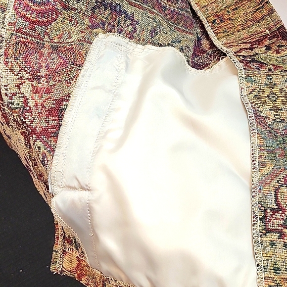 E-L-C-C VIintage Tapestry Jacket.  Size Medium. Great Condition. - Picture 6 of 10